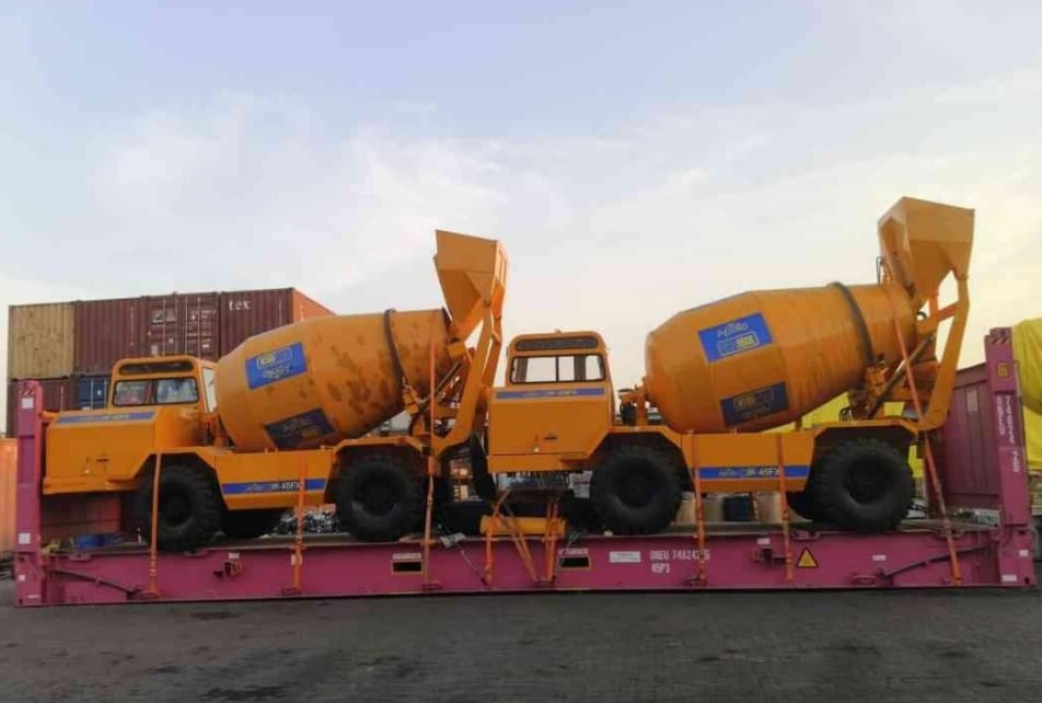 Concrete Mixers on Flat Rack Container